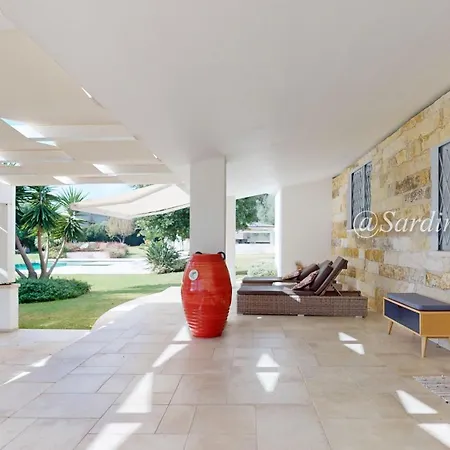 Villa Gardenia - *