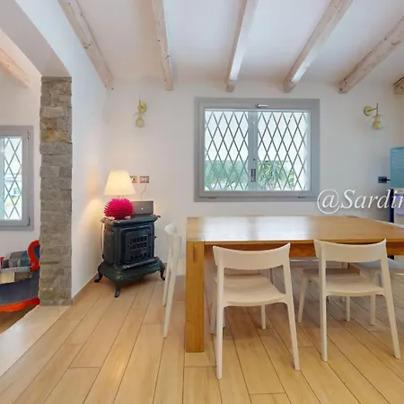 Villa Gardenia - *